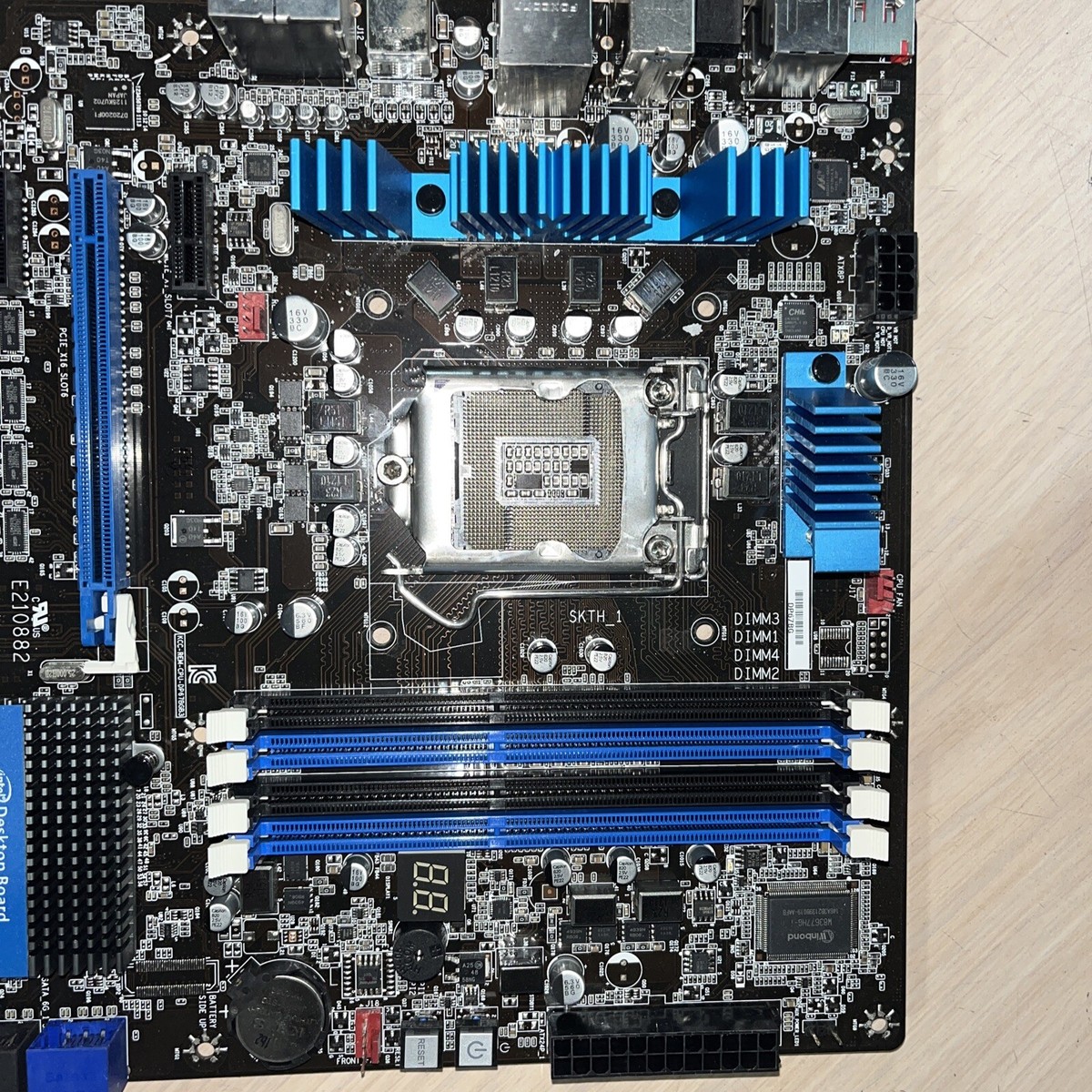 Intel Desktop Board Dp67bg BIOS CHIP Intel DP67BG DZ68ZV DQ87PG