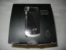 DXG LUXE COLLECTION 1080P HD CAMCORDER WITH 2 GB SD CARD INCLUDED