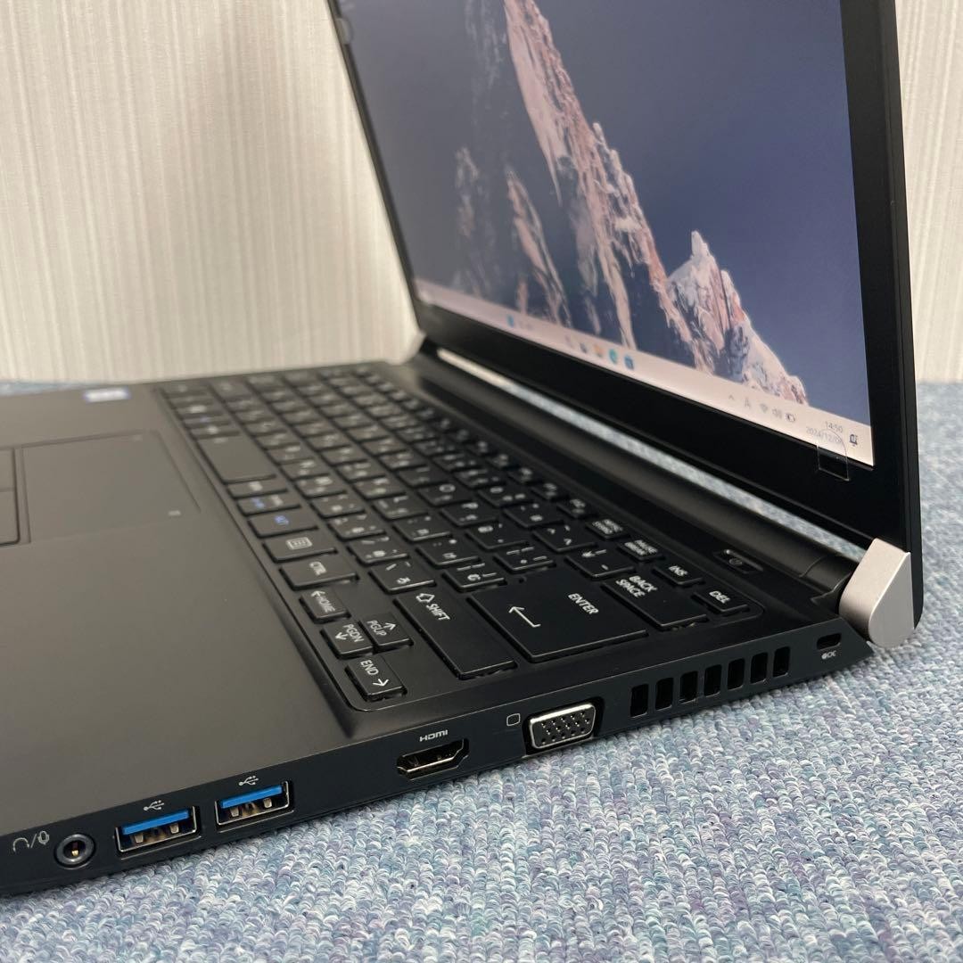 Toshiba Dynabook R73/M Laptop Intel Core i5 7300U 13.3 Inch Toshiba Dynabook R73/M Laptop Intel Core i5 7300U 13.3 Inch