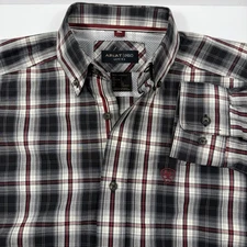 Ariat Pro Series Plaid Buttondown Shirt Black Red Men’s Small Long Sleeve