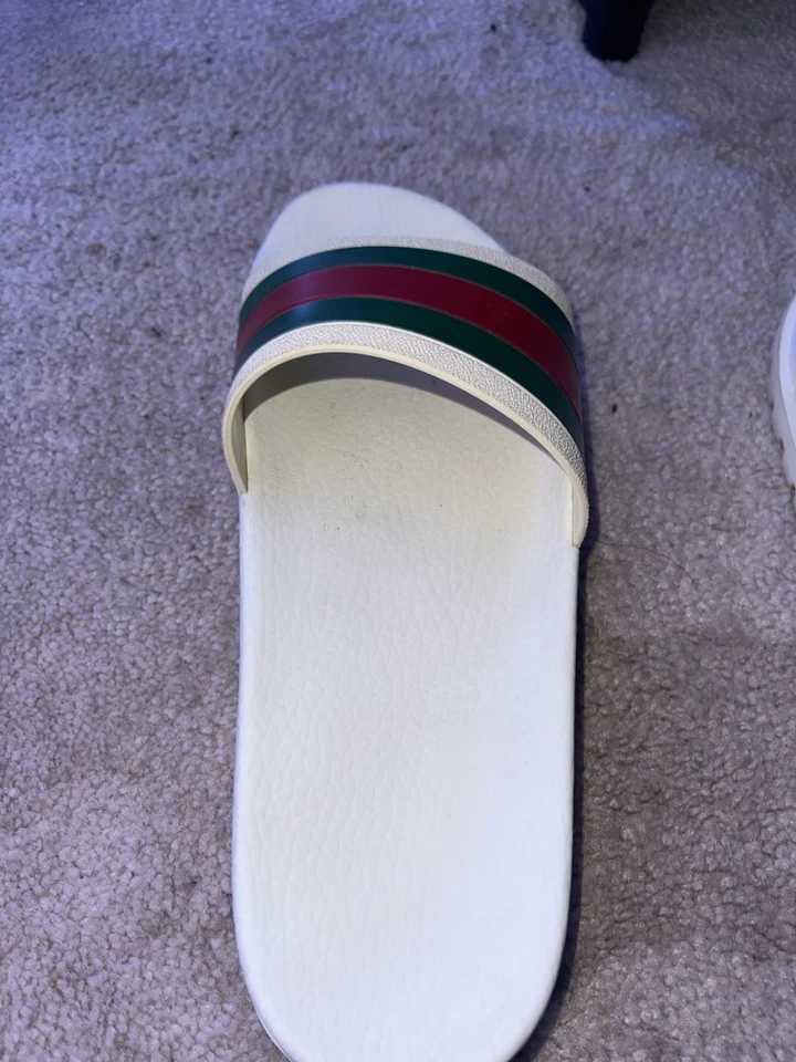 Chinelos Gucci - Imagem 3 de 4