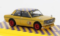 Tarmac Works T64-052-OG - 1/64 - Datsun 510, Gelb/Dekor - Neu