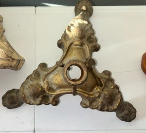 Antique Annin & Co XI New York Cast Iron Claw Footed Flag Pole Stand Holder