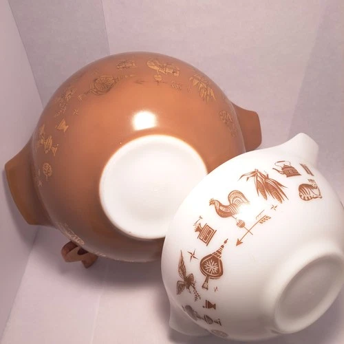 Vintage Pyrex Early American Cinderella Bowl Set 4 Qt 2.5 Qt Brown White