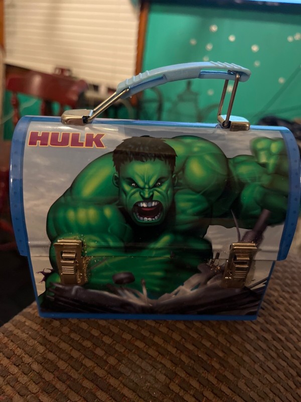 2003 Incredible Hulk Tin Dome Lunch Box-The Hulk Movie 6”x 5”