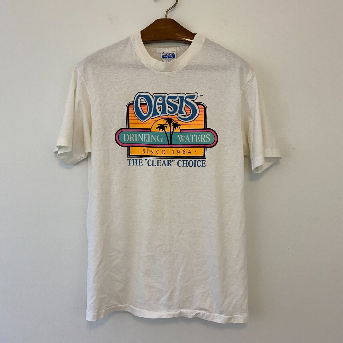 Vintage Oasis Drinking Water T-Shirt Size Large Single Vintage Oasis Drinking Water T-Shirt Size Large Single