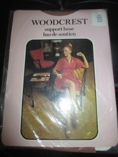WOODCREST Vintage BLUSH Seamless STOCKINGS - Size 10 1/2 to 11 - 1970's