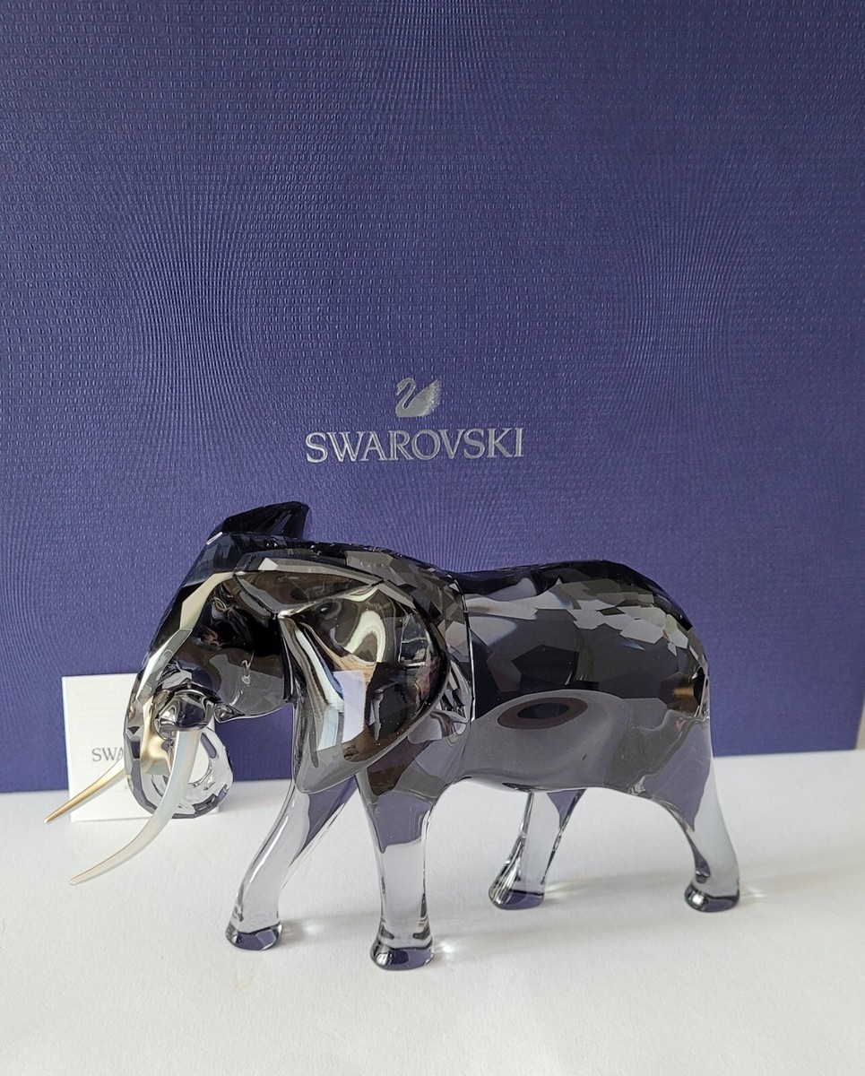 Swarovski Elephant Bull, Article no: 5611302. Include Elephant