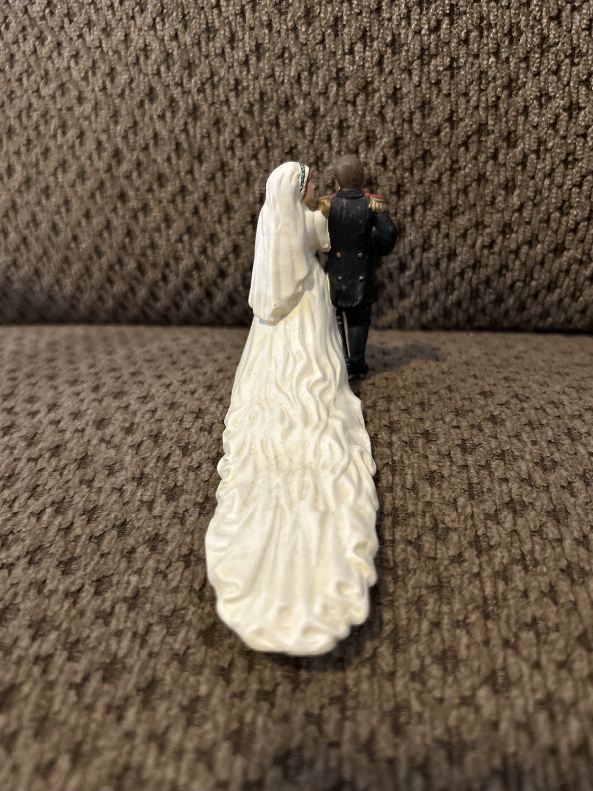 Picture 4 of 6