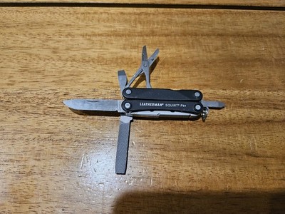 LEATHERMAN SQUIRT PS4 BLACK MULTI TOOL KEYCHAIN - DISCONTINUED / RETIRED - RARE