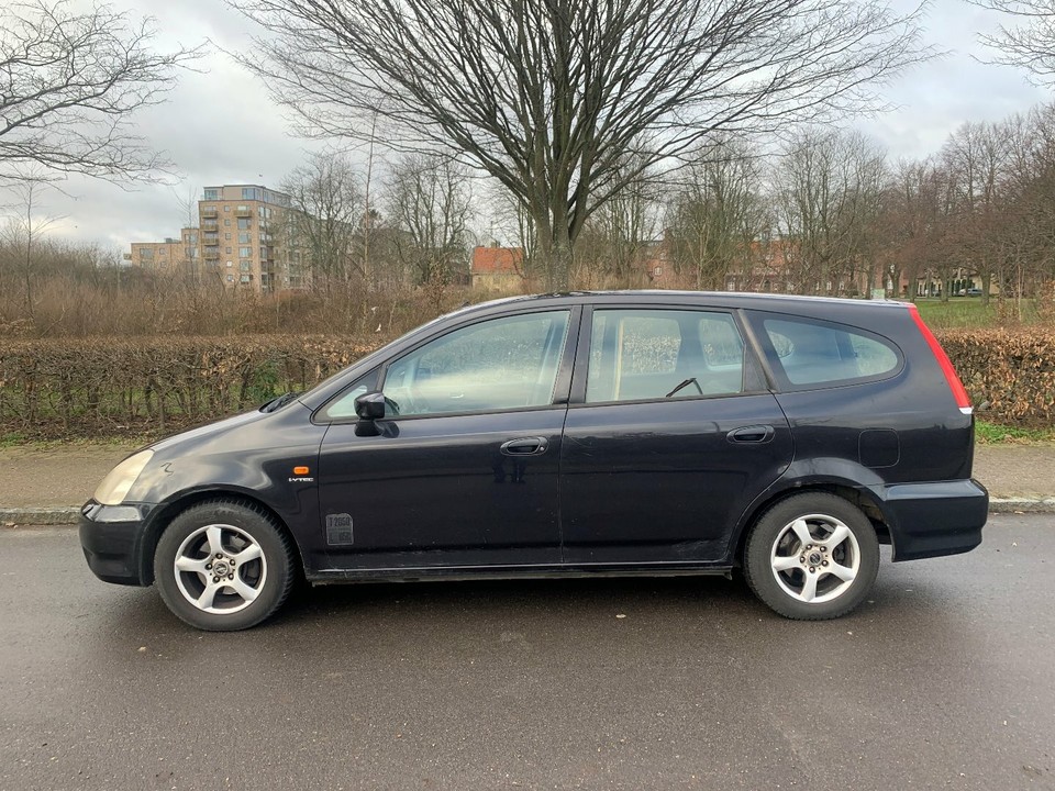 Honda stream 2