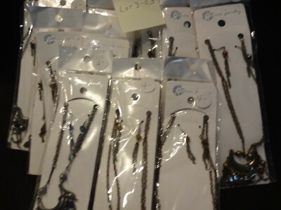 Lot De 15 Bijoux De Mode - 3 Ensembles Collier & Boucles D'oreilles - Neuf Sans Emballage