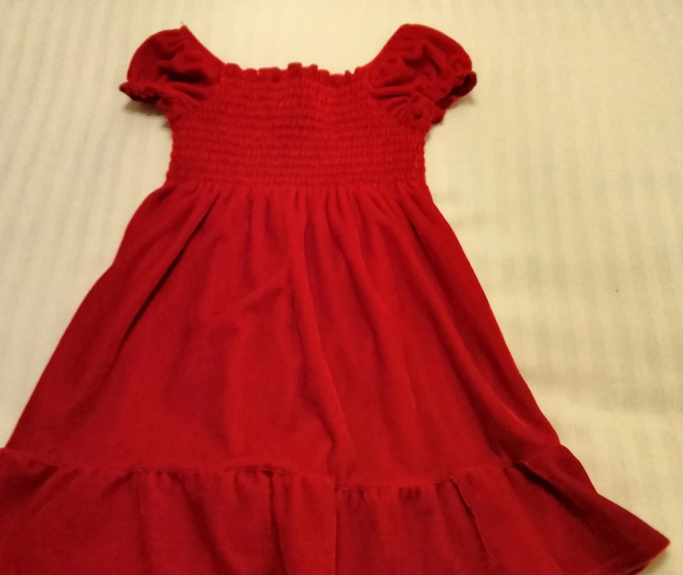 Vestido Hart Street Niños Pequeños Rojo Terciopelo Poliéster Total Comfort 3T Top Calado Foto 2 de 4