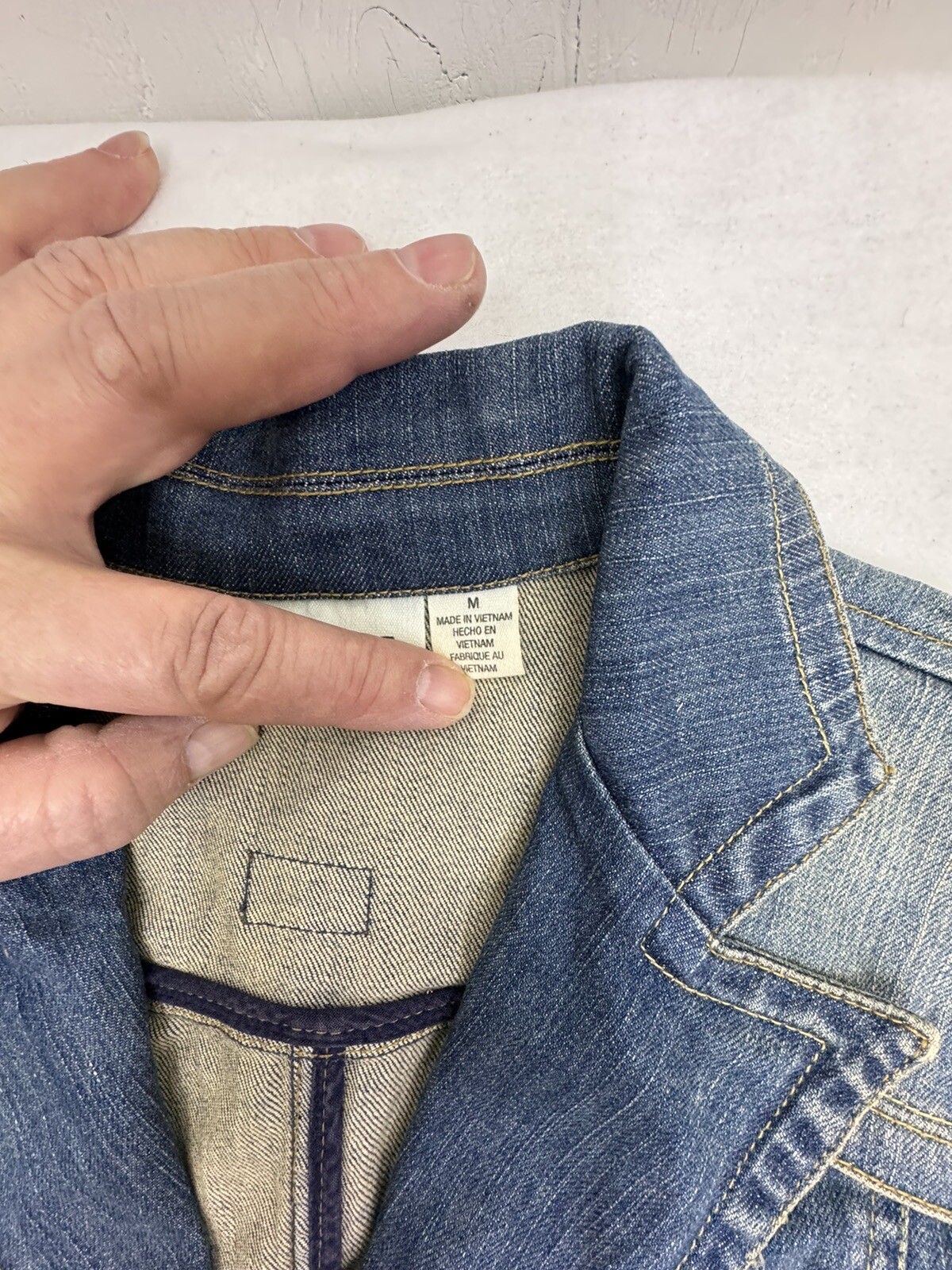 DKNY Denim Jacket Button Distressed Medium Woman’… - image 6