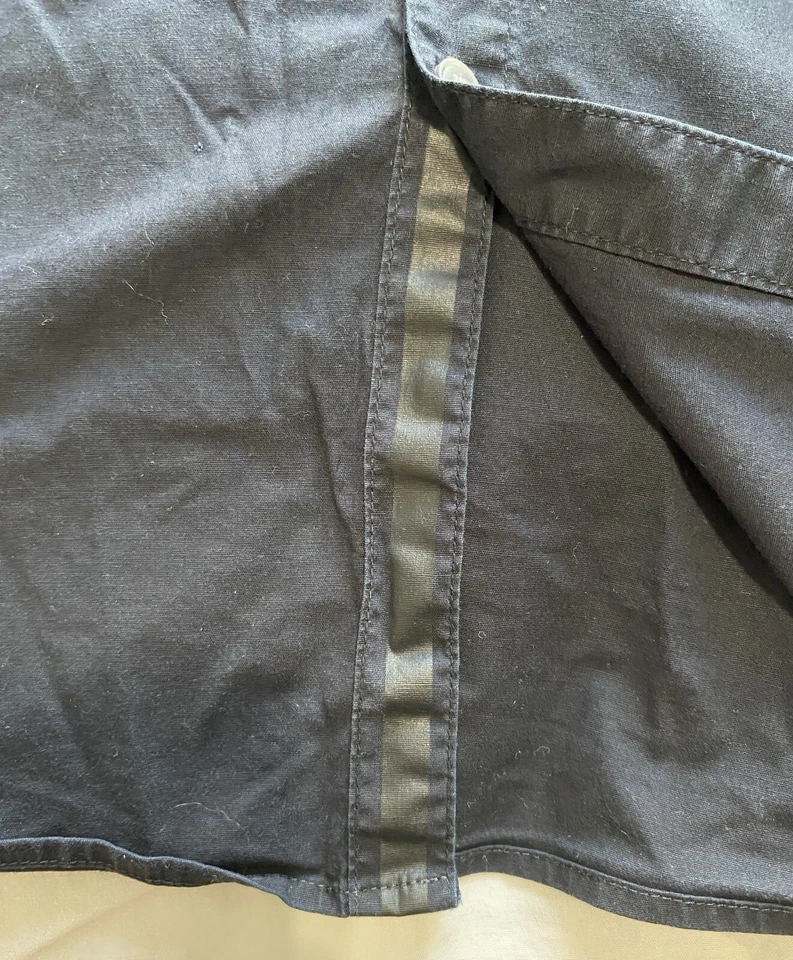 Camisa de vestir Marc Ecko corte y costura para hombre manga larga con botones talla grande negra Foto 2 de 4