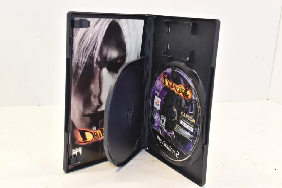 Devil May Cry 2 (Sony PlayStation 2, 2003) CIB - Image 4 of 4