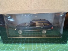 1/43  Minichamps Mercedes E Class Wagon 468520