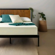 FULL SIZED 8in Gel Memory Foam Mattress Medium, Cooling, Knitted Cover