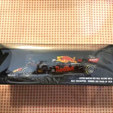 1/18 Aston Martin Red Bull Racing RB16 Abu Dhabi GP winner M. 2020 [Unused Near