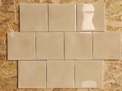 Wand-Innenfliese beige kaffeebraun - 130 x 130 mm Preis pro Karton (30 Fliesen)