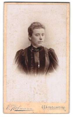 Photograph E. Hofmann, Windsheim, Young Lady with Necklace CDV / Cabinet Photo