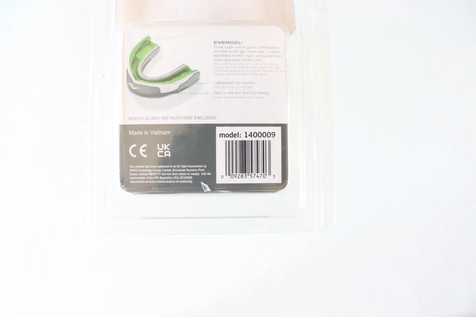 Everlast Evergel Single Mouthguard Boxing MMA Sparring One Size White Green - Image 3 of 4