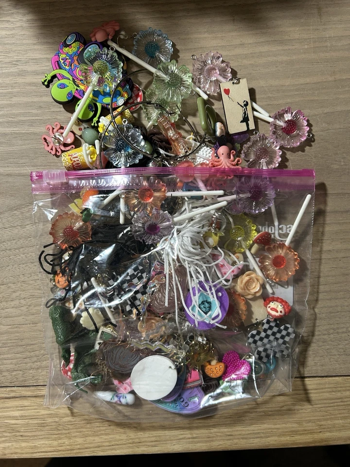 Lote de una libra de pendientes mixtos arte artesanía kit hágalo usted mismo artículos individuales no coincidentes Foto 4 de 4