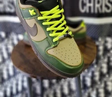 3D Printed Lightsaber Inspired Lacelocks