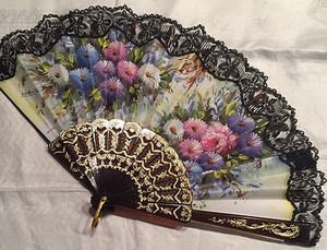 Vtg Folding 9" Fan Faux Tortoise Frame Flower Detail Signed W/gold Accent