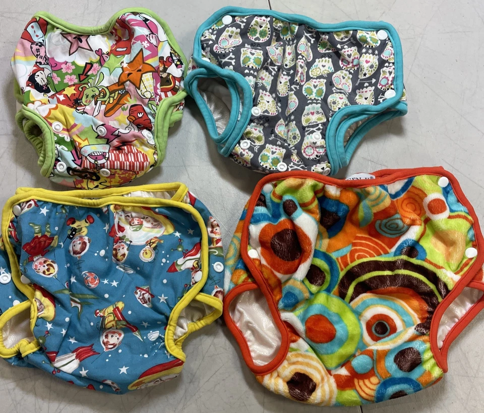 4 Gen-Y Cloth Covers 3 Large & 1 X Large   All Are Adjustable - Image 2 of 4