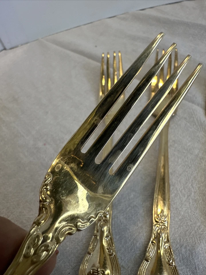 Juego de 4 tenedores de cena Godinger GRAND MASTER Gold Electro Plate de 7 1/2" Foto 4 de 4