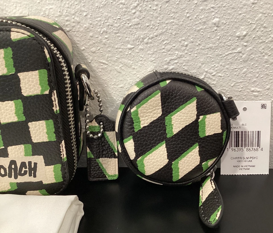 蔻驰 Charter 皮革超薄 Geo Check 斜挎包 CBG22 7.5 x 4.5" x 1" 小袋 — 第 3/4 张图片