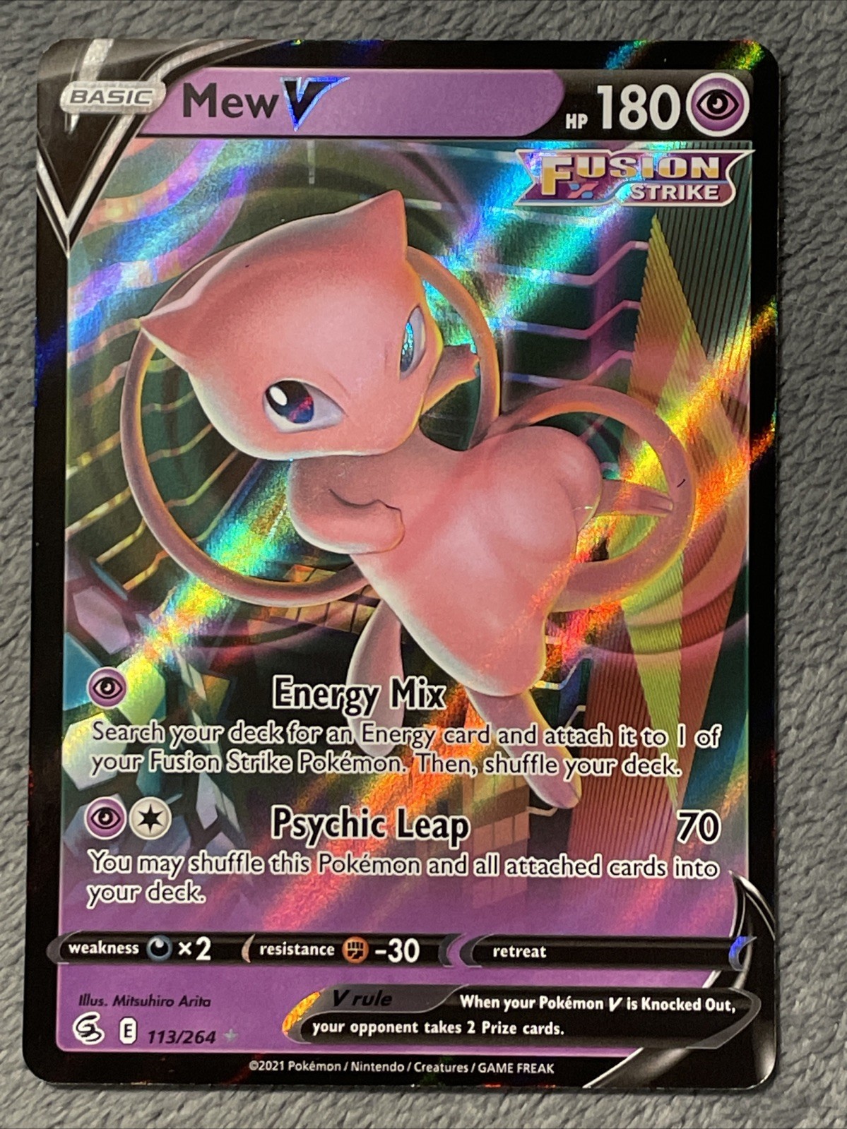 Mew V 113/264 Full Art Fusion Strike 2021 Pokemon Card LP