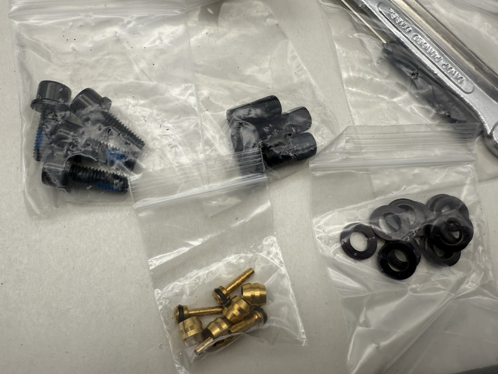 LD-210S Hydraulic Disc Brakes Set,2-PIN/Power-Off Hydraulic Brake kit *READ DE..