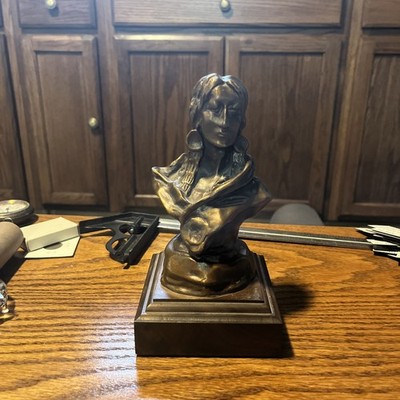 Signed CM Russell Bronze Native American Indian Bust Sculpture wood Base 7.25