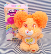 Figura colgante de felpa perfumada Care Bears Sugar Cuties 6" Friend Bear 2026 -LEER-