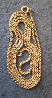 chaîne en or massif 18 carats mailles vénitiennes 57 cm 9 12 grammes