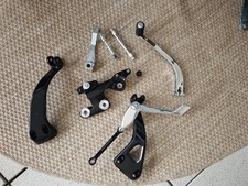 ORIGINAL MITTIG Fu&szlig;rastenanlage Harley Davidson FXBB Street Bob ab 18 Low Rider