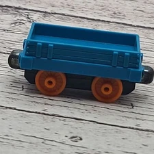 Thomas and Friends Train Magnetic Cargo Car Blue And Orange