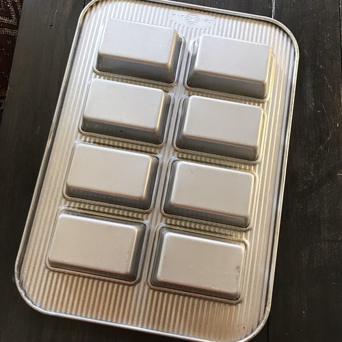 Baking Tin - Picture 2 of 3
