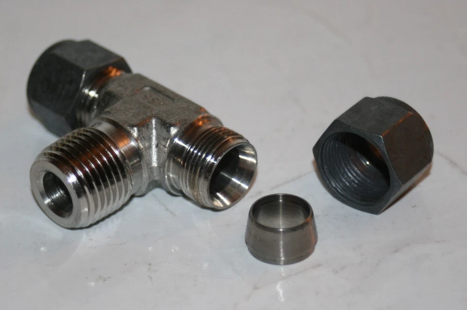  1/2" x 1/2" Tube x 1/2" MNPT  Branch Tee Fitting 316s SSP Unilok ISSU8MBT8 - Image 2 of 3