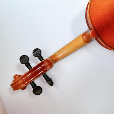 Suzuki バイオリン　No.220 Size1/8 Anno1976 Suzuki Violin No.220 1/8 Size 1975 with Bow & Case - Used