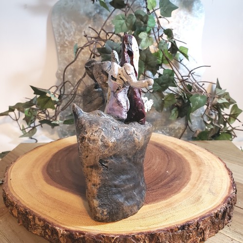 Quirky Primitive Art - Rock like Sculpture of Noah's Ark - Picture 2 of 6