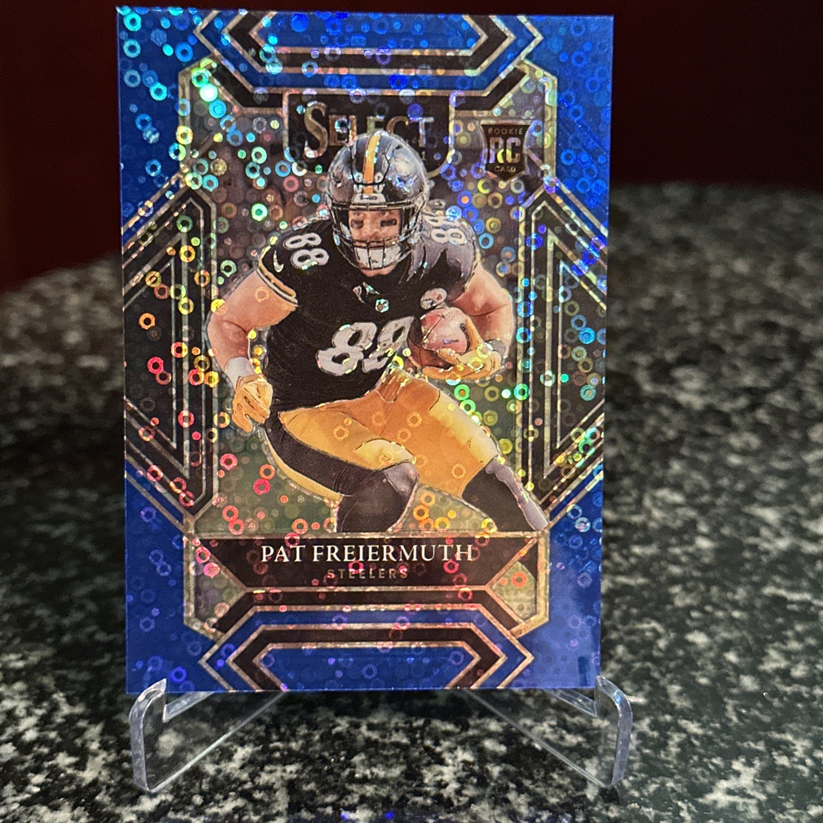 2021 Panini Select Pat Freiermuth Club Level Blue Disco Rookie 10/25