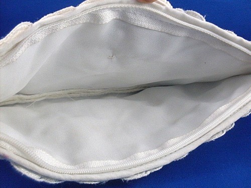 💐Handcrafted CREAM EMBROIDERED FLOWERS Bridal Purse MESH LACE Cosmetic Zip Case - Picture 8 of 13