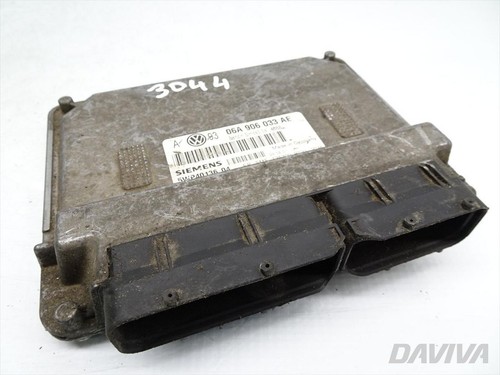 VW Golf 1.6 Benzin Motorsteuergerät Bj 2004 Steuergerät ECU 06A906033AE 5WP40136