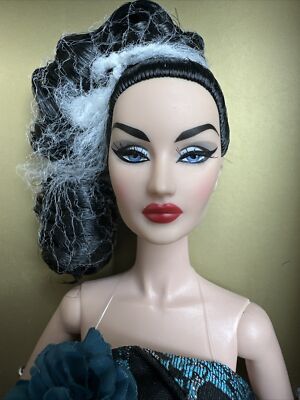 Integrity Fashion Royalty East 59th Twilight In Blue Topaz Integrity Fashion Royalty East 59th Twilight In Blue Topaz