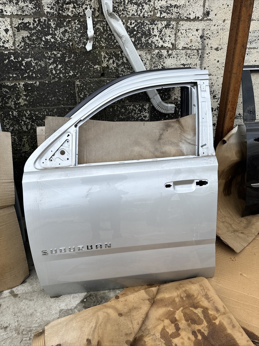 GM-150 本物 2015 -2020 Chevy Tahoe Suburban GMC Yukon Front LH Driver Door