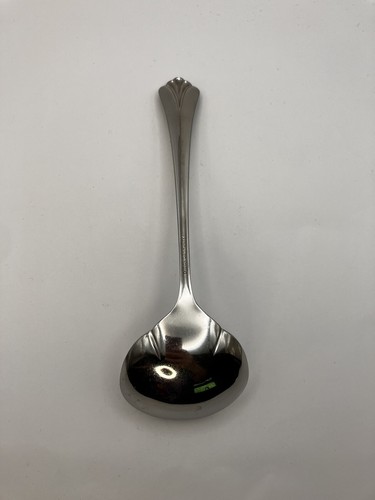 Oneida Stainless Flatware 7.5” Ladle, Royal Flute Pattern, Glossy Silver - Picture 3 of 4