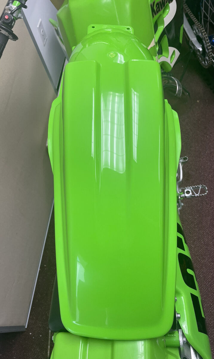 88-04 Kawasaki KX500 88-89 KX125 KX250 Lime Green Rear 88-04 Kawasaki KX500 88-89 KX125 KX250 Lime Green Rear
